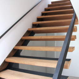 Construire un Escalier de Secours Conforme aux Normes Bondy